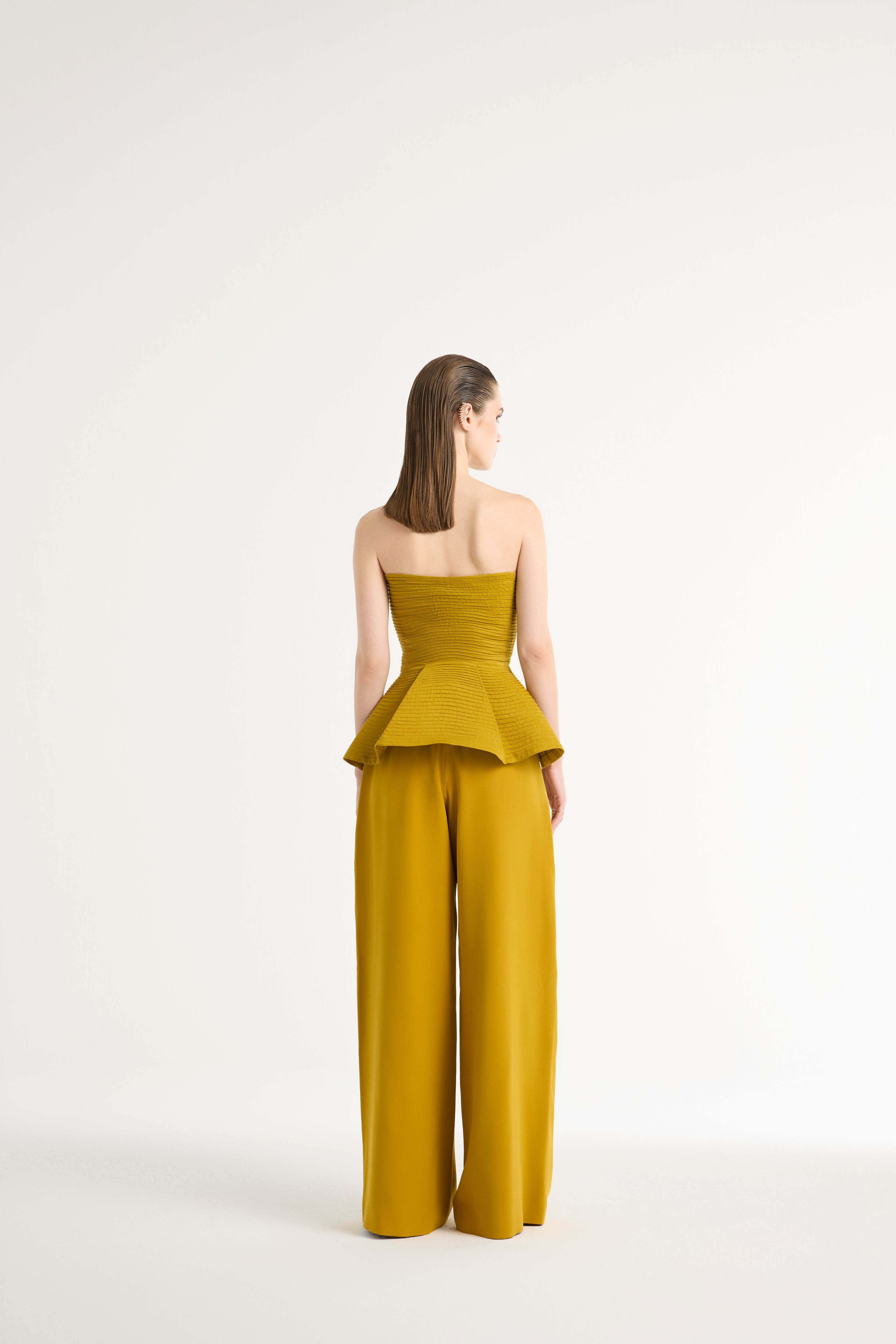 High-Waisted Straight Pants in Gold