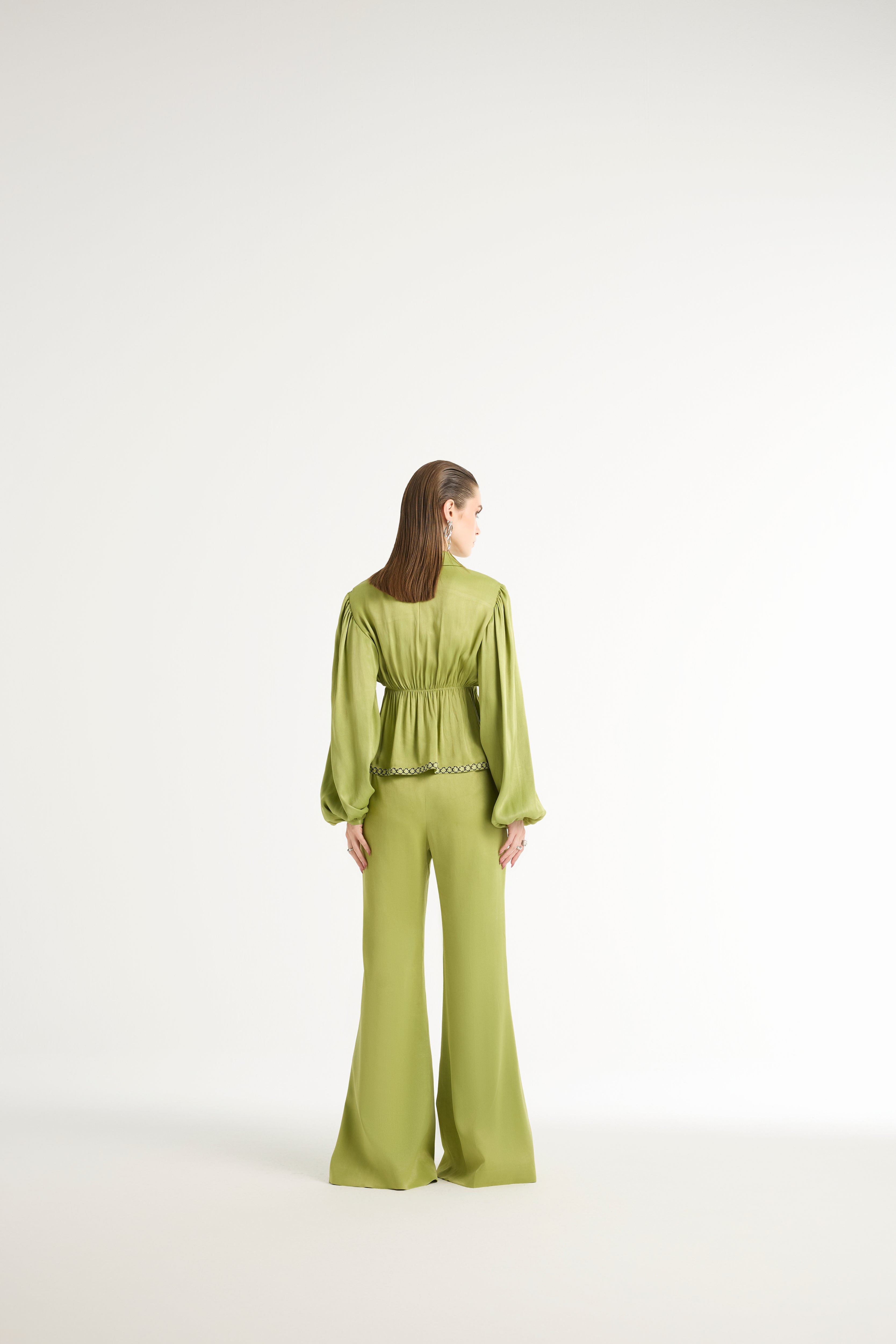 Raffia Embroidered Slit Pants in Green