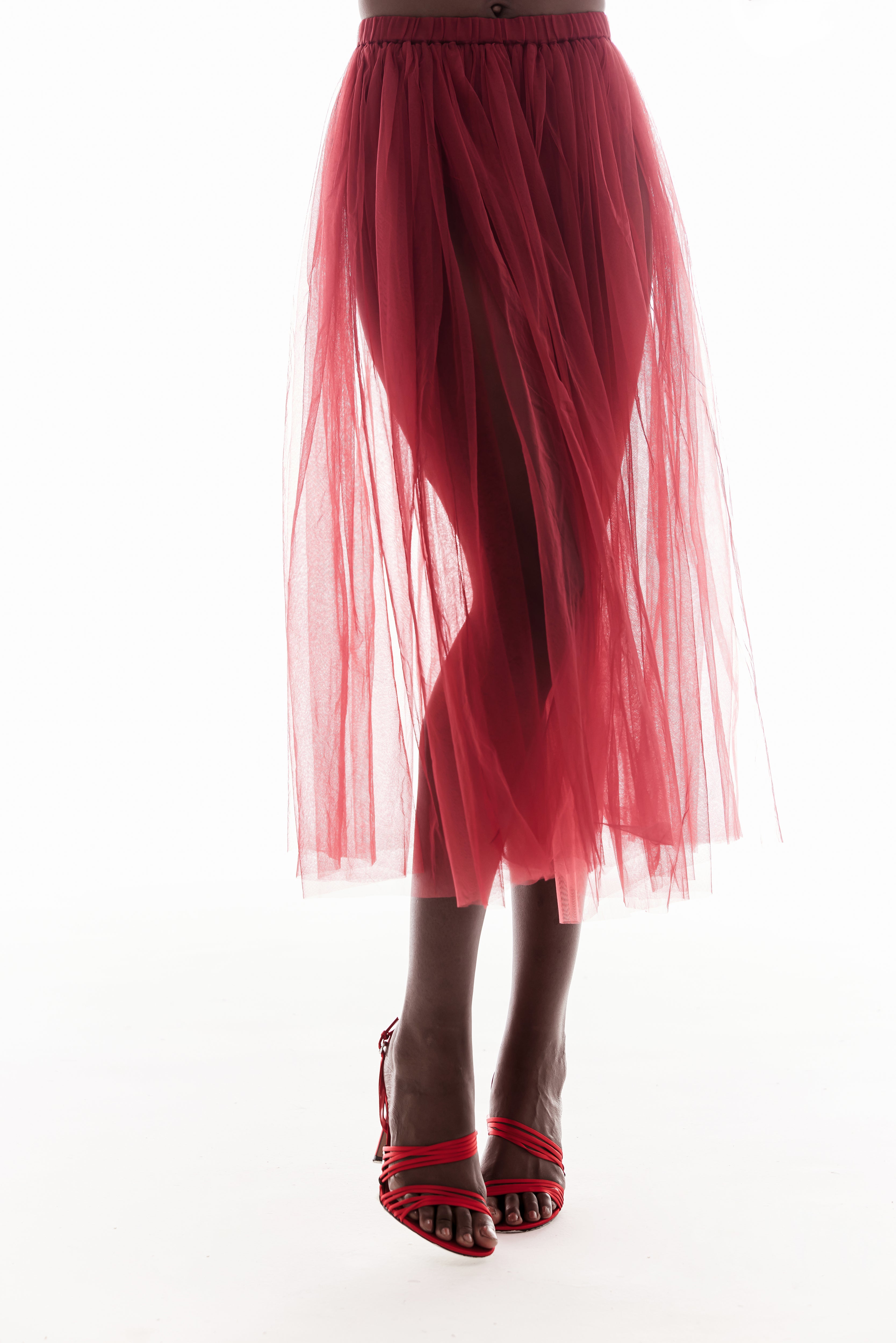 SHEER GATHERED MIDI SKIRT IN WINE